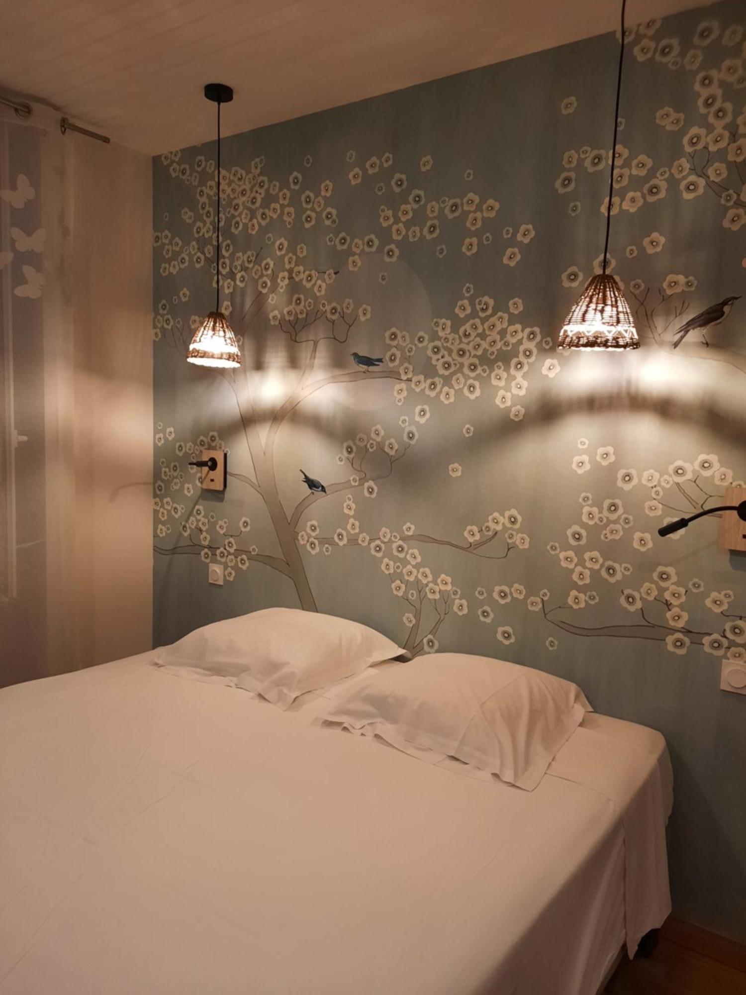 Logis Hotels - Hotel Et Restaurant Les Voyageurs Tournon-d'Agenais Ngoại thất bức ảnh