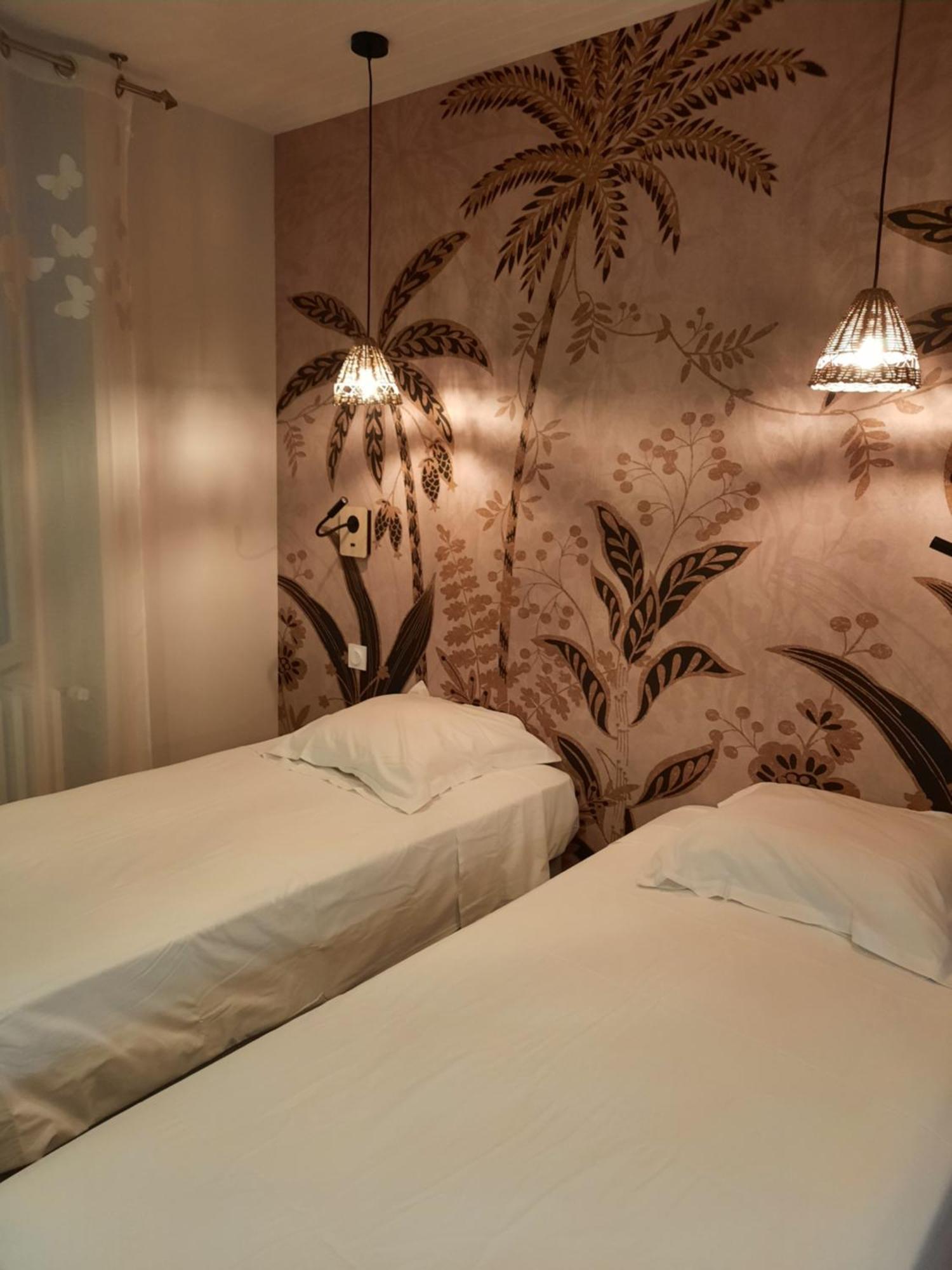 Logis Hotels - Hotel Et Restaurant Les Voyageurs Tournon-d'Agenais Ngoại thất bức ảnh