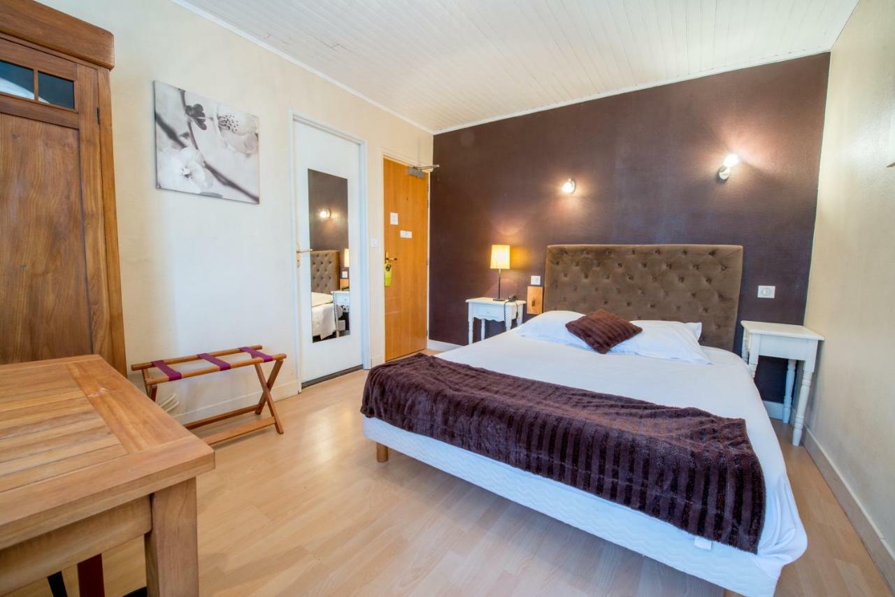 Logis Hotels - Hotel Et Restaurant Les Voyageurs Tournon-d'Agenais Ngoại thất bức ảnh